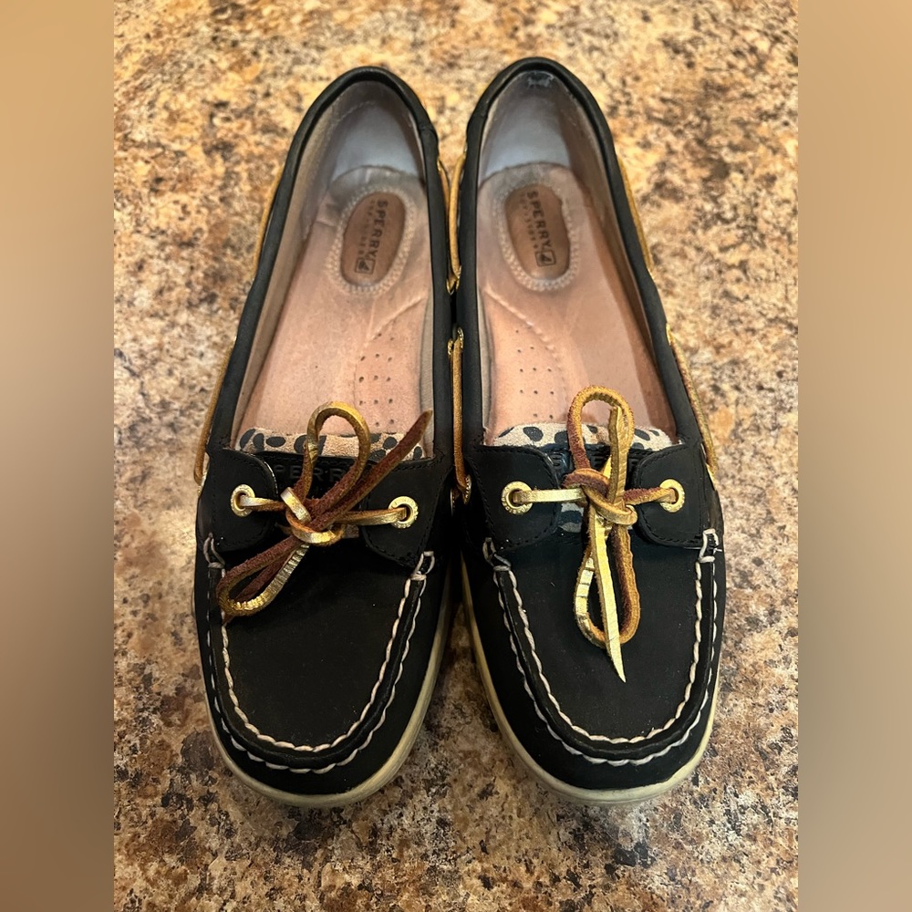Sperry leopard print topsider
